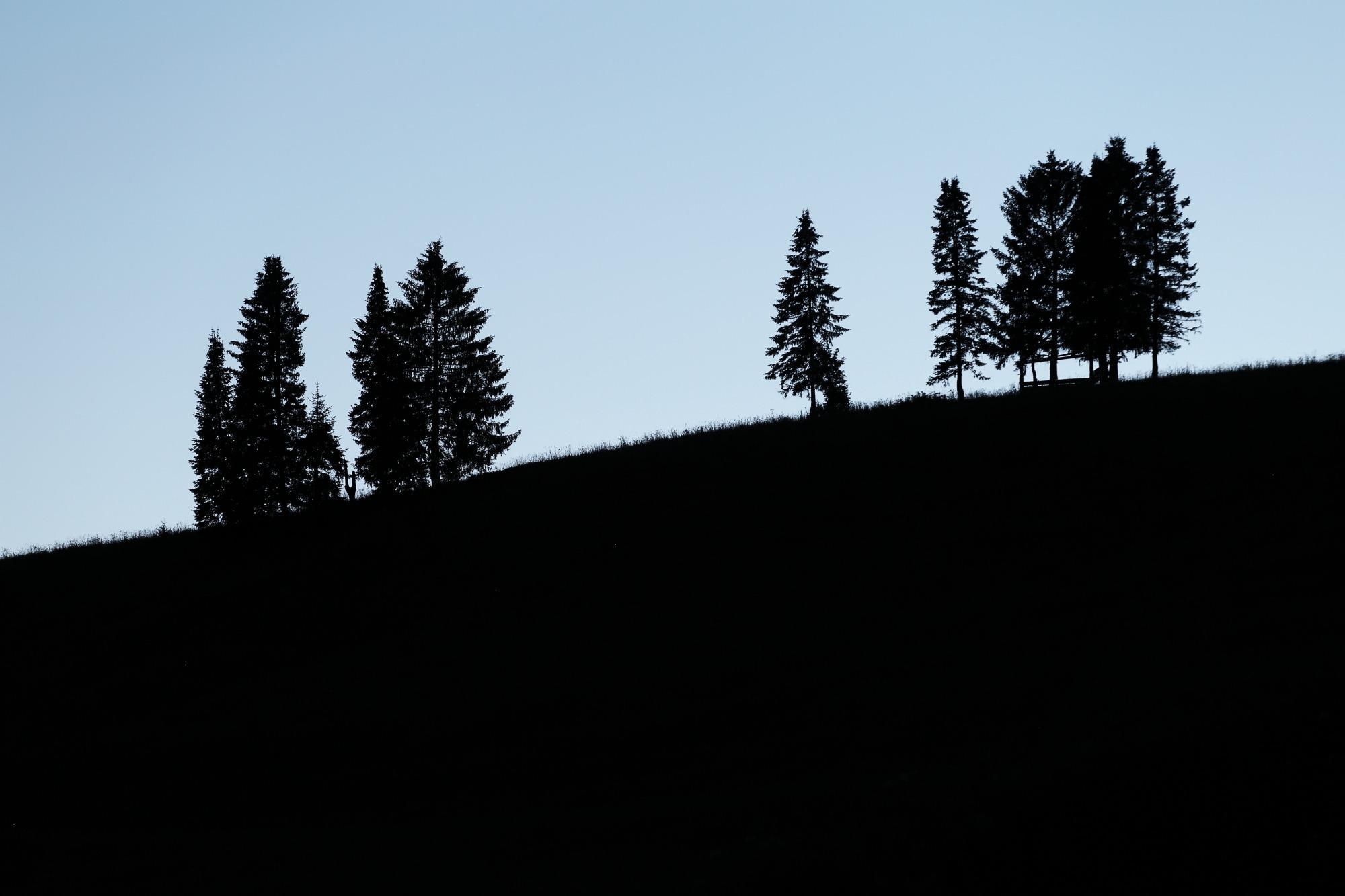 Kampiranje ob idilicni reki Sylva in zloglasni vasici Molebka